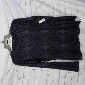 Nally and Millie size Large light weight sweater